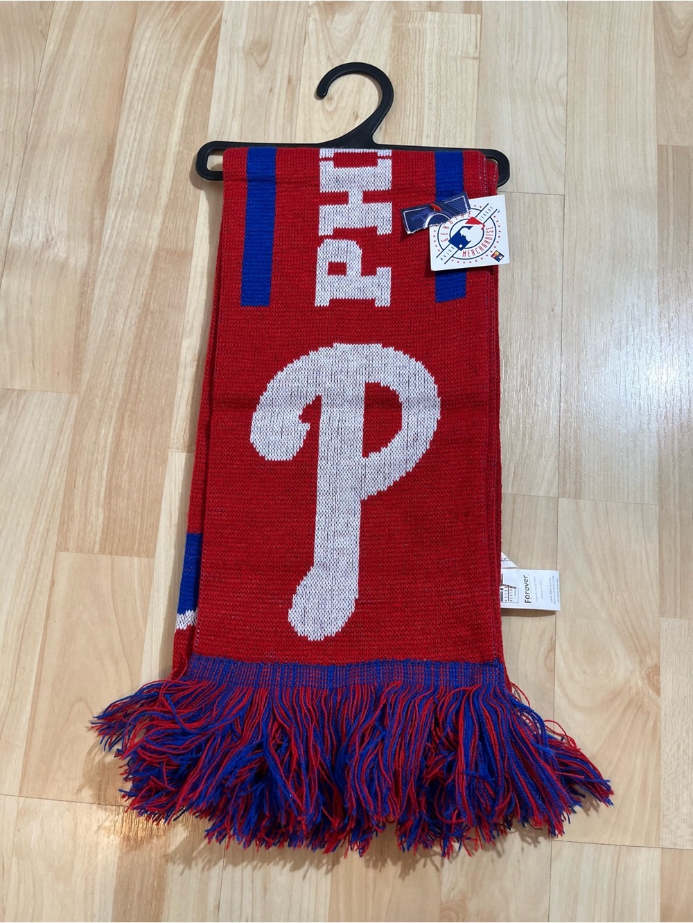 Philadelphia Phillies Striped Team logo mlb adult scarf foco NWT